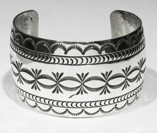 Large Vintage 70s Signed Navajo 76g Hand Tooled 925 Silver Mans Cuff Bracelet 7 "