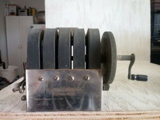 Antique/vintage The Dean Electric Co 5 Bar Generator/magneto