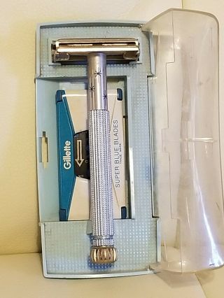 Vintage Gilette Ladies Blue Star Safety Razor Case Collectible Shaving