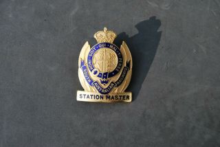 Old South Australian Railways Station Master Cap Badge By Parkes Brisbane Rare