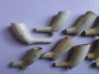 17th/18th century clay pipe bowls from River Thames 2