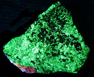 Margarosanite,  willemite fluorescent minerals,  Franklin NJ 7
