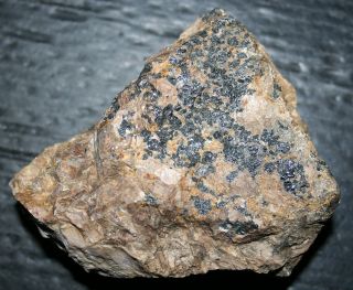 Margarosanite,  willemite fluorescent minerals,  Franklin NJ 8