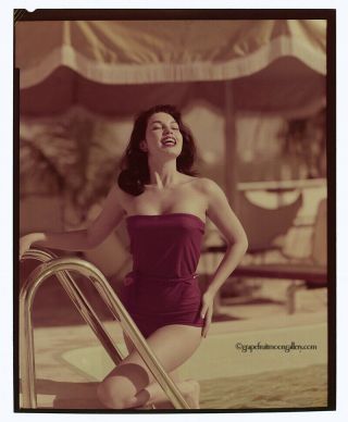 Bunny Yeager ' 50s Color Camera Transparency Pretty Playboy Playmate Linda Vargas 2