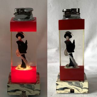 Vintage Plastic Block Japanese Theme Table Lighter Light Up Base No Flint / Fuel