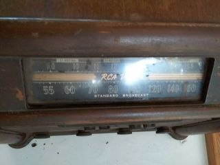 VINTAGE RCA VICTOR 28 X 5 COMPLETE RADIO WOOD CASE SHELL in GOOD SHAPE 4