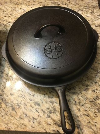 Htf Griswold 10 Cast Iron Skillet Sits Flat W/ Rare 1100 Lid Double Logo Rare