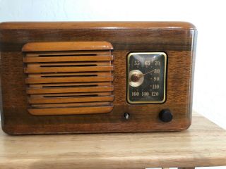 Vintage Rca Victor Radio Model 46x3 003971.  Not