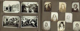 Judaica Two albums with 120 photos of a Jewish family,  Germany,  1920 - 30s 4