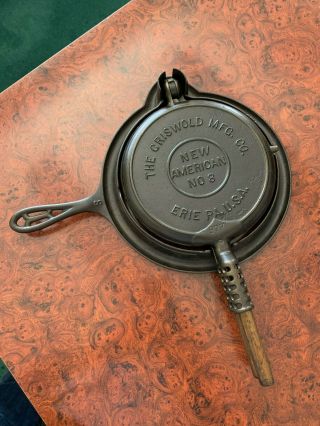 Rare Find 1901 Cast Iron No 8 Griswold Waffle Maker 977 976 W/ 975 Base
