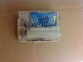 Vintage Gillette Safety Razor With Case And Blue Blades