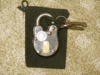 Houdini Seance 2012 Souvenir Keyed Padlock With Pouch