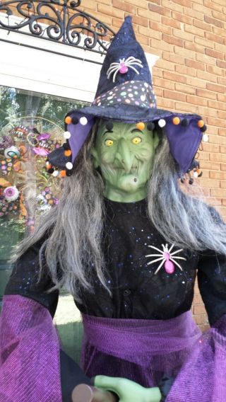 Halloween Annimated Life Size Witch Prop " Gemmy "