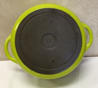 Le Creuset French Enamelware Green 22 Dutch Oven With Lid Cast Iron 7