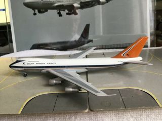 Your Craftsmn 400 South African Airways Boeing 747 - 244b (lebombo) 1:400 Scale
