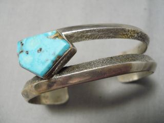Superior Vintage Navajo Graduating Turquoise Sterling Silver Bracelet Old