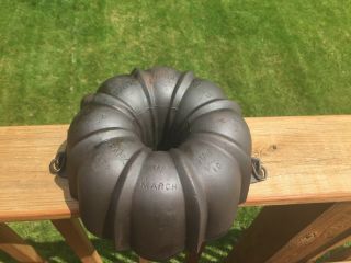 FRANK HAY & SONS Griswold Cast Iron Cake Mold Bundt Pan Bread Mold Johnstown PA 3