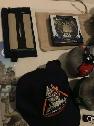 Disneyland Star Wars Galaxy’s Edge Resistance Back Pack and gifts 11