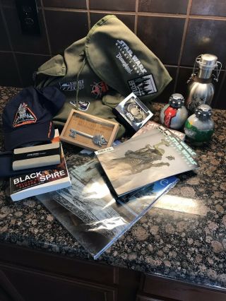Disneyland Star Wars Galaxy’s Edge Resistance Back Pack And Gifts