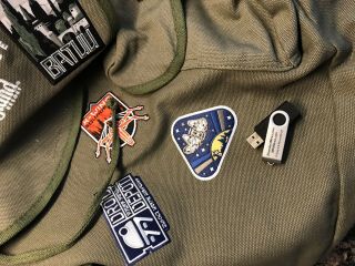 Disneyland Star Wars Galaxy’s Edge Resistance Back Pack and gifts 6