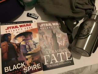Disneyland Star Wars Galaxy’s Edge Resistance Back Pack and gifts 9