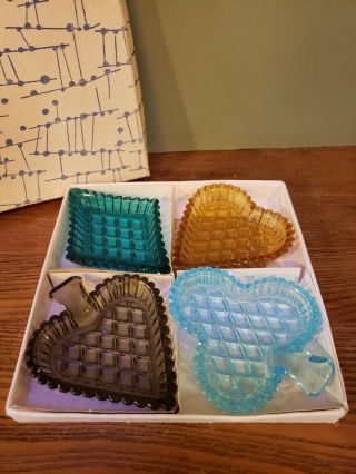 Vintage Colored Glass Playing Card Suites Ashtray Set Of 4