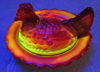 Mosser Slag Glass Red,  Orange & Yellow Hen & Nest Trinket Salt Dish Fluoresces