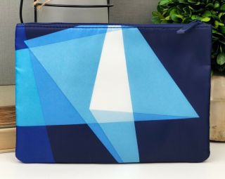 Qantas Airways Jacob Leary Business Class Airline Amenity Kit Blue Empty