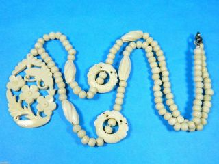 Hand Made Bone Beads String & Carved Flower Butterfly Figurine Pendant Necklace