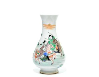 A Chinese Kangxi - Style Famille Verte Porcelain Vase