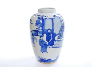 A Chinese Kangxi - Style Blue and White Porcelain Vase 3