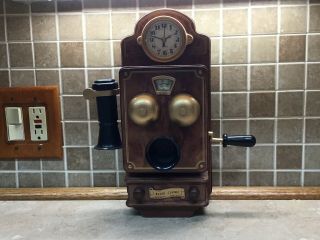 Radio Classic Antique Style Wooden Wall Clock Phone Radio Battery Operated