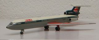 DH Aircraft Models 1/200 Hawker Siddeley Trident 3B BEA Union Jack Livery G - AWZK 3
