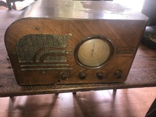 Antique Table Top Art Deco Tube Radio Silvertone Model 4563