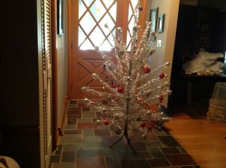 1965 6 Ft.  Aluminum Christmas Tree & Color Wheel With Boxes