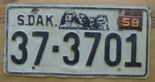 South Dakota 1958 Hutchinson County License Plate 37 - 3701