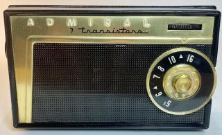 Vintage Admiral 7 Transistor Radio