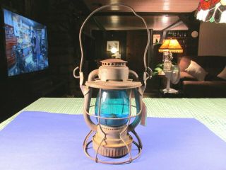 Vintage Dietz Vesta Rdg & Co Transporation Department Lantern With Blue Shade