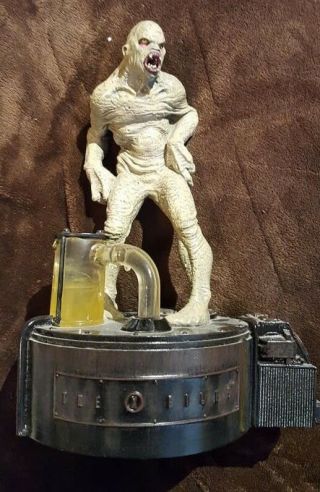 X - Files Flukeman Statue 1 Of Only 2000 Made Perfect Shape