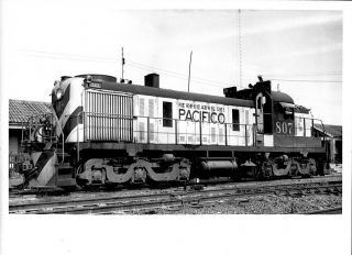 1963 Ferrocarril Del Pacifico Train 807 Loco Engine 5x7 Photo X2200s Mexico A