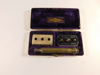 Antique Gillette Safety Razor With Metal Case - Domestic