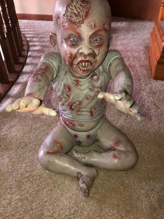 Spirit Halloween Zombie Baby Rare Htf 2013 Scare Kid Gemmy Morbid