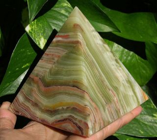 3.  98 " Huge Onyx Crystal Pyramid Gemstone Agate Gift From Pakistan 4798