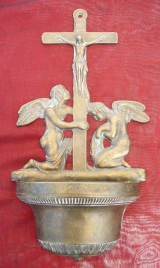 Passion Of Jesus Personal Antique Holy Water Font (benÉtier)