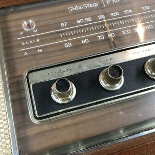 Vintage 1967 Panasonic RE - 756 Solid State AM/FM Table Top Radio Wood Case Knobs 7