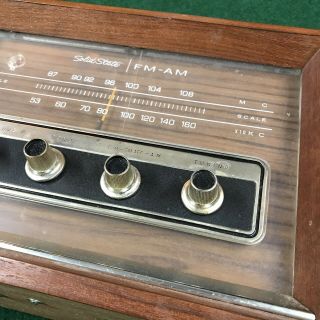 Vintage 1967 Panasonic RE - 756 Solid State AM/FM Table Top Radio Wood Case Knobs 8