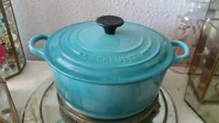 Le Creuset Cast Iron Dutch Oven 2.  5 Qt 20 Blue