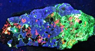 Franklin Fluorescent : Hardystonite - Willemite - Clinohedrite : Franklin,  N.  J.