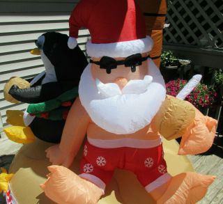 RARE Santa On Vacation GEMMY Christmas Inflatable Lighted SANTA / Penguin 2