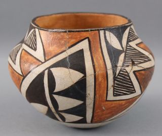 Small Antique Western Acoma,  Native American Indian Pottery Bowl,  NR 8
